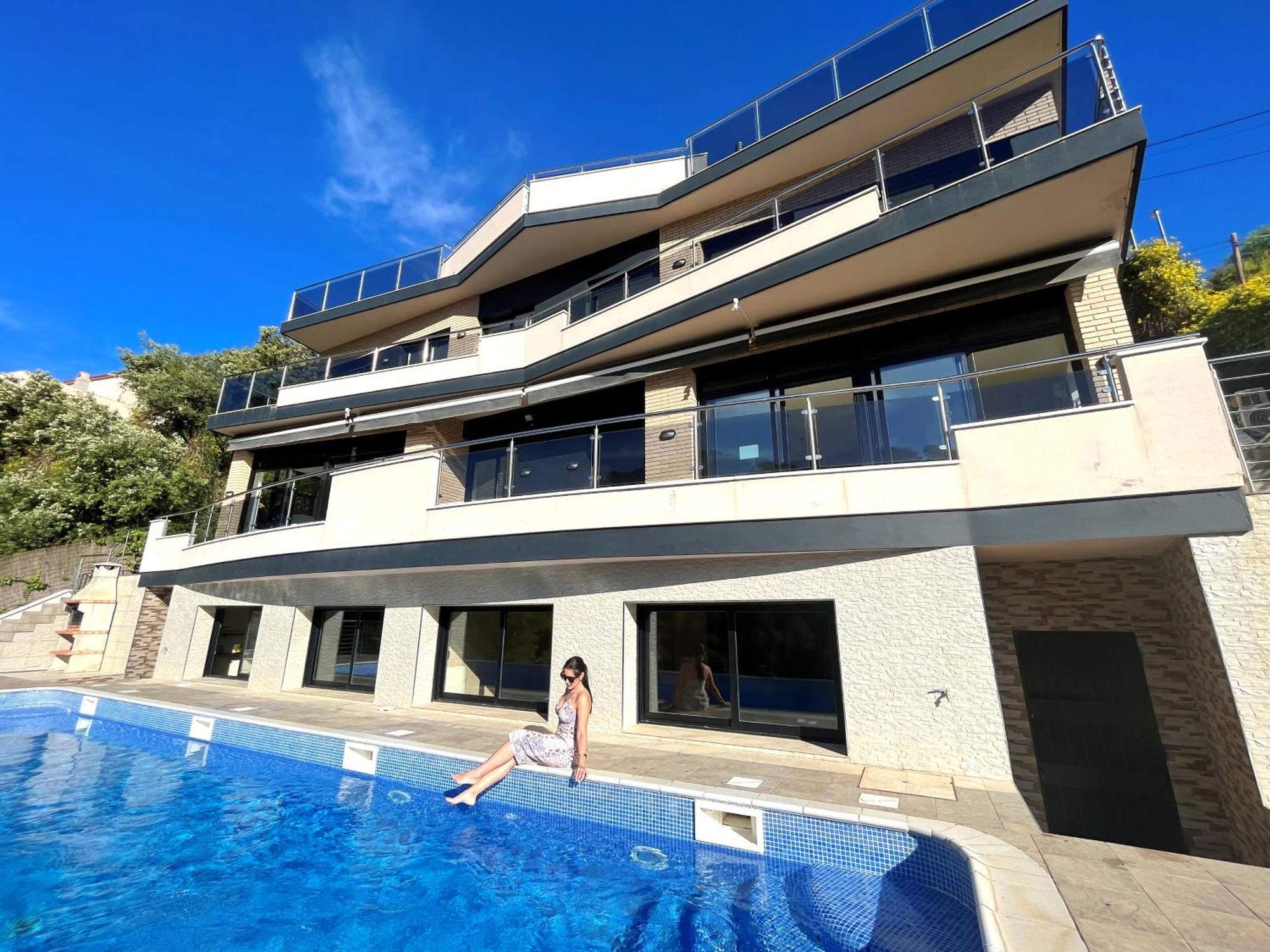 Villa De Lujo Con Vistas Al Mar Y Piscina Privada Santa Susanna Extérieur photo